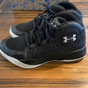 Under Armour Boys Basketball Shoes